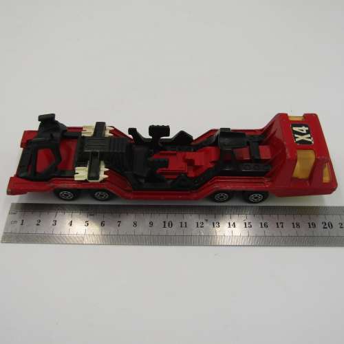 Matchbox Super Kings K-13-2 Transporter truck - no missiles