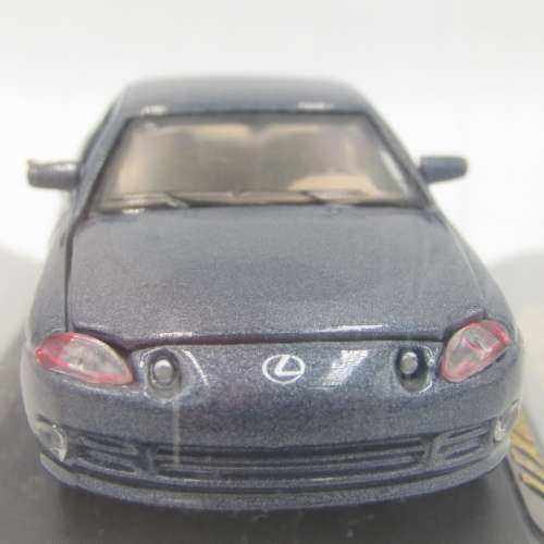 Yatming Lexus SC 400 die-cast toy car - scale 1/43