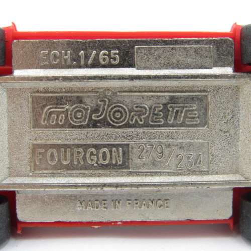 Majorette #279 / 234 Fourgon Canon delivery van die-cast toy car - one rear door missing