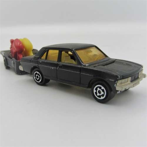 Majorette #238 Peugeot 604 die-cast toy car with motorcycles on trailer - scale 1/60