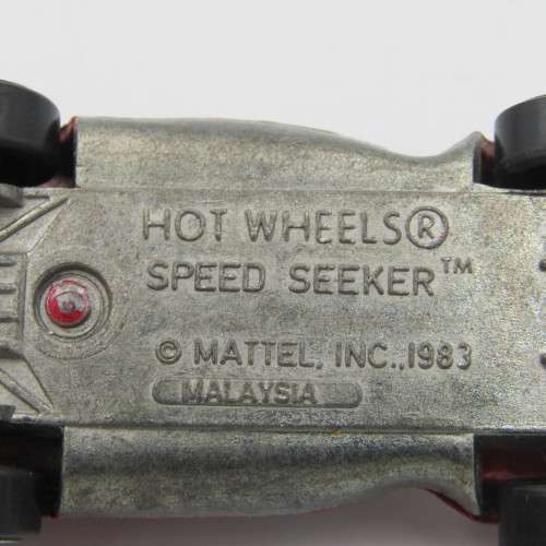 Hot Wheels Ultra Hots speed seeker die-cast toy car