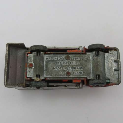 Lesney Matchbox series No.7 Refuse truck die-cast toy car