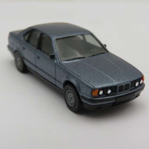 Herpa BMW 535i plastic HO-scale railway display model car - scale 1/87