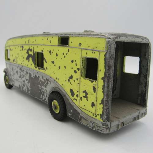 Meccano Ltd Dinky Supertoys Horse - box die-cast toy car - doors missing
