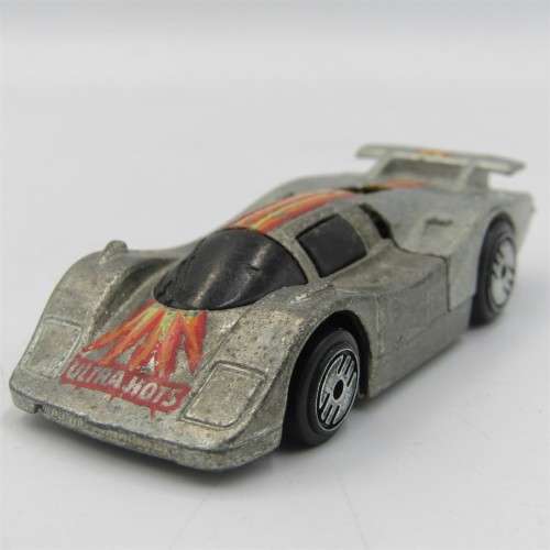 Vintage Hot Wheels Sol-Aire CX4 die-cast toy car with Ultra - Hot wheels