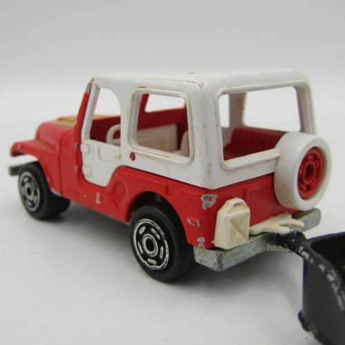 Majorette # 266 Jeep with motorcycle trailer