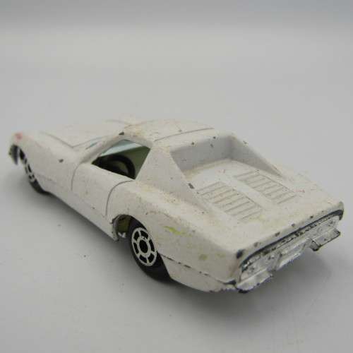 Yatming # 1002 Chevrolet Racer die-cast toy car