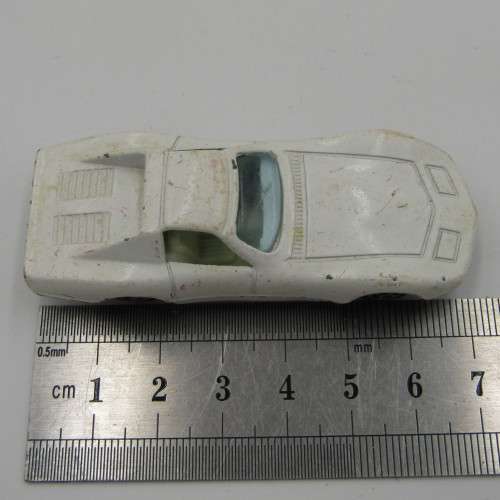 Yatming # 1002 Chevrolet Racer die-cast toy car