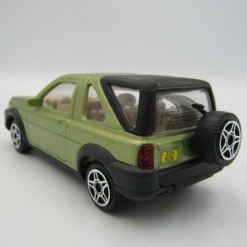 Bburago Land-Rover Freelander die-cast model car - scale 1/43