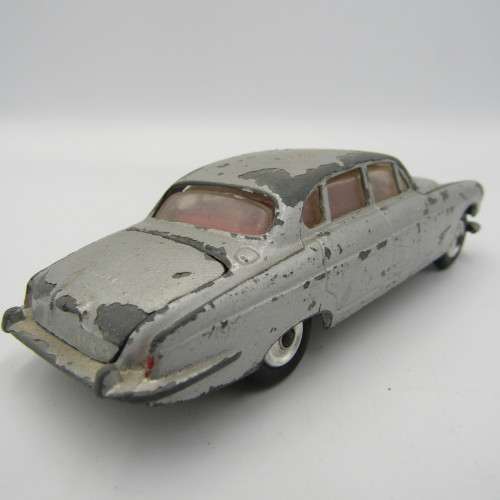 Corgi Toys #238 Jaquar Mark X saloon die-cast model car - tyre missing