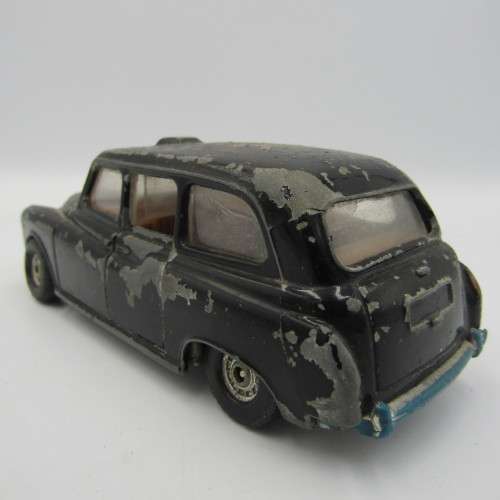 Corgi Austin London Taxi die-cast model car