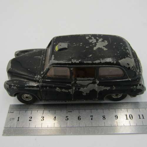 Corgi Austin London Taxi die-cast model car