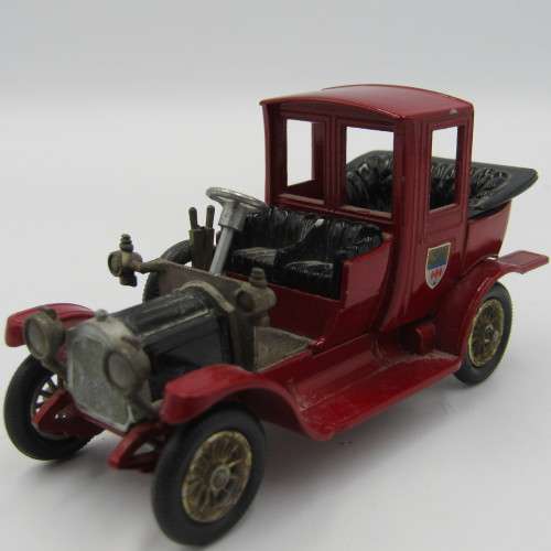 Matchbox Models of Yesteryear No. 11 Packard Landaulet die-cast model car