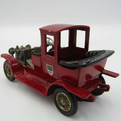 Matchbox Models of Yesteryear No. 11 Packard Landaulet die-cast model car