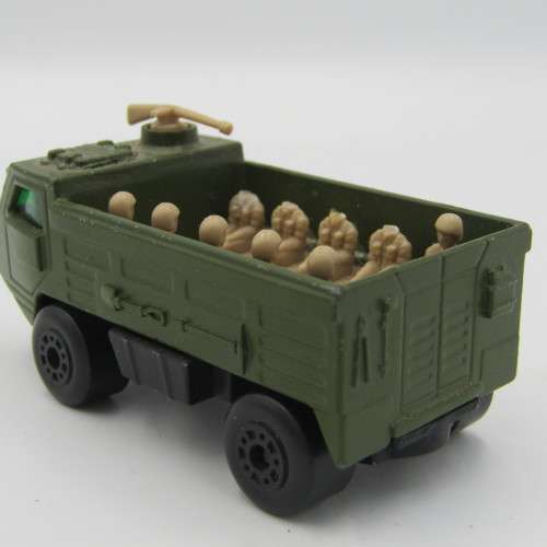 Matchbox Superfast #54 Personnel carrier die-cast toy car - 3 soldiers with no heads