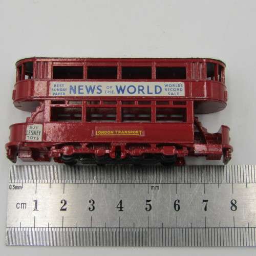 Vintage Lesney No. 3 London Transport die-cast trem