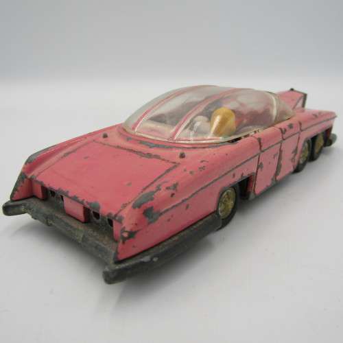 Meccano Ltd Dinky Toys Lady Penelope`s Fab 1 Thunderbirds toy car - scales No 100 - rockets missing