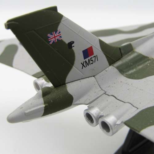 Avro Vulcan XM571 British die-cast model plane - scale 1/234