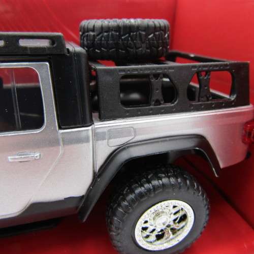 Jada Fast & Furious 2020 Jeep Gladiator die-cast model in box