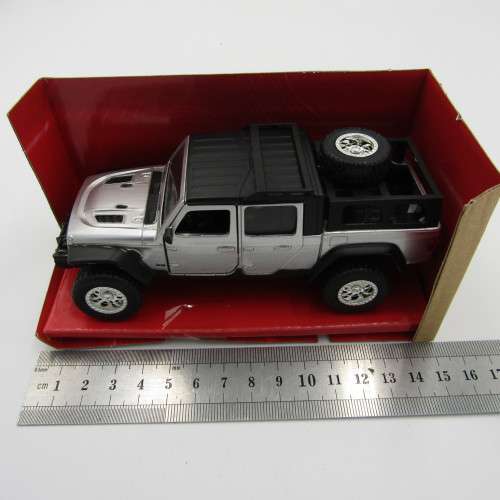 Jada Fast & Furious 2020 Jeep Gladiator die-cast model in box