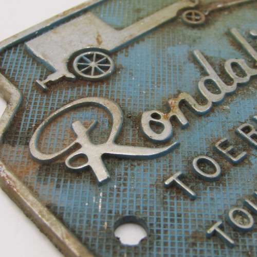 Rondalia Touring club car badge with day visitor pass ticket