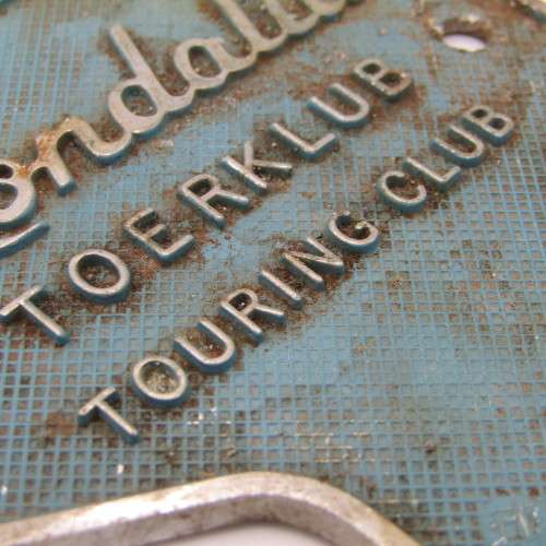 Rondalia Touring club car badge with day visitor pass ticket