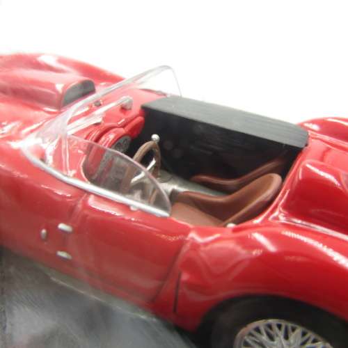 Ferrari 250 Testa Rossa die-cast model car - scale 1/43