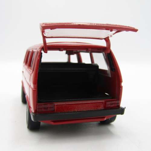 Schabak Modell Volkswagen Caravelle Syncro kombi die-cast toy car - scale 1/43