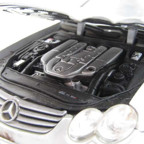 Maisto Mercedes-Benz SL55 AMG die-cast model car - scale 1/18