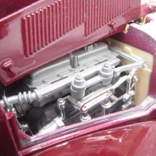 Bburago 1937 Jaguar SS 100 die-cast racing model car - scale 1/18