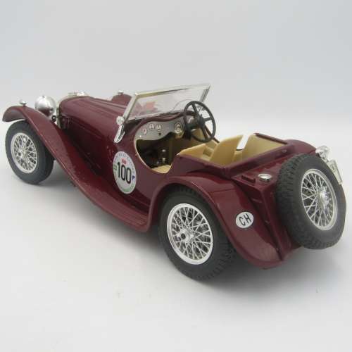 Bburago 1937 Jaguar SS 100 die-cast racing model car - scale 1/18