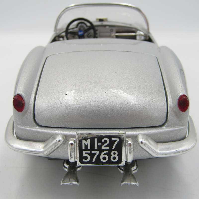 Bburago 1955 Lancia Aurelia B24 Spider die-cast model car - scale 1/18