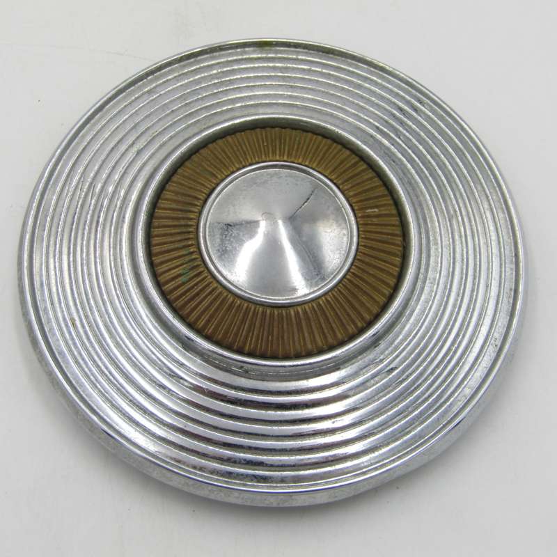 Set of 4 vintage universal car centre hub caps