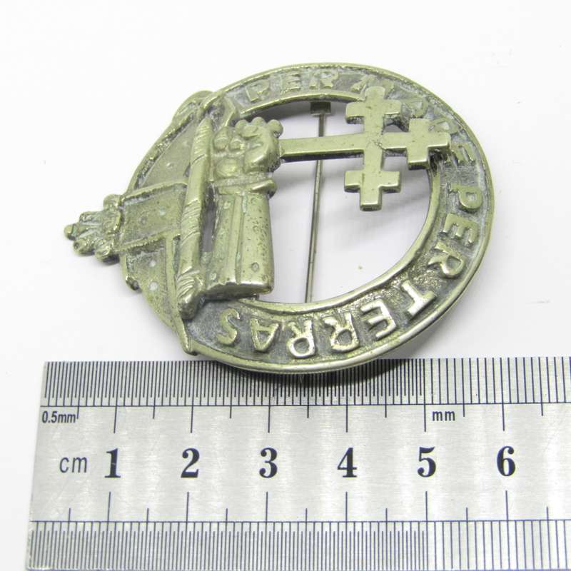 Vintage MacDonald Clan Crest white metal brooch badge