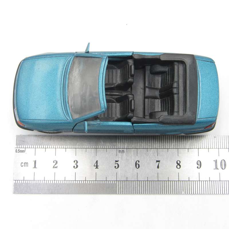 Gama #1026 Opel Astra Cabriolet die-cast model car - scale 1/43