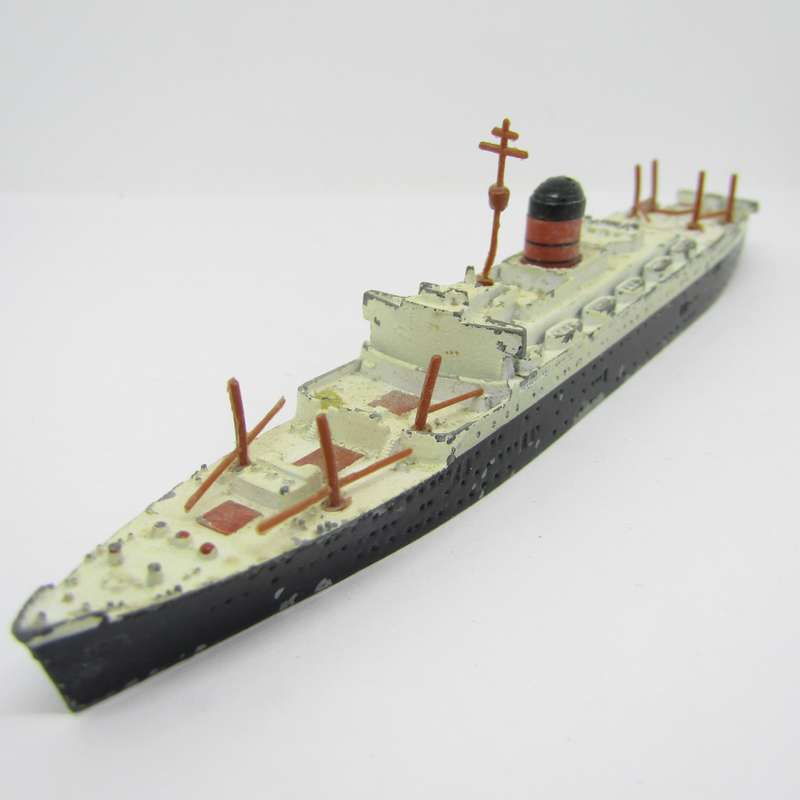 Vintage Tri-Ang RMS Sylvania die-cast model ship