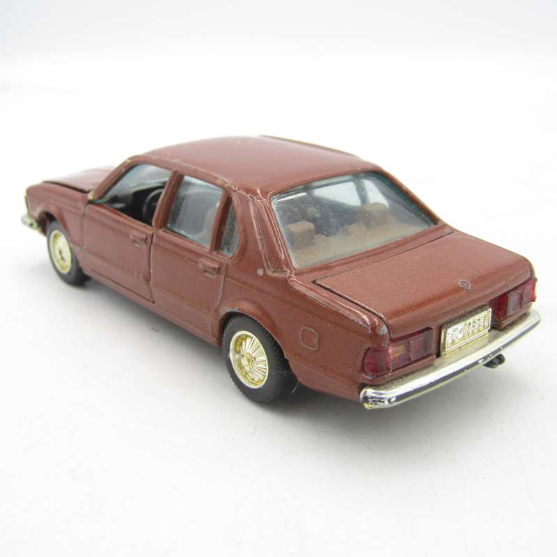 Gama-Mini BMW 7 series die-cast model car - scale 1/43