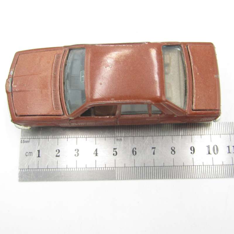 Gama-Mini BMW 7 series die-cast model car - scale 1/43