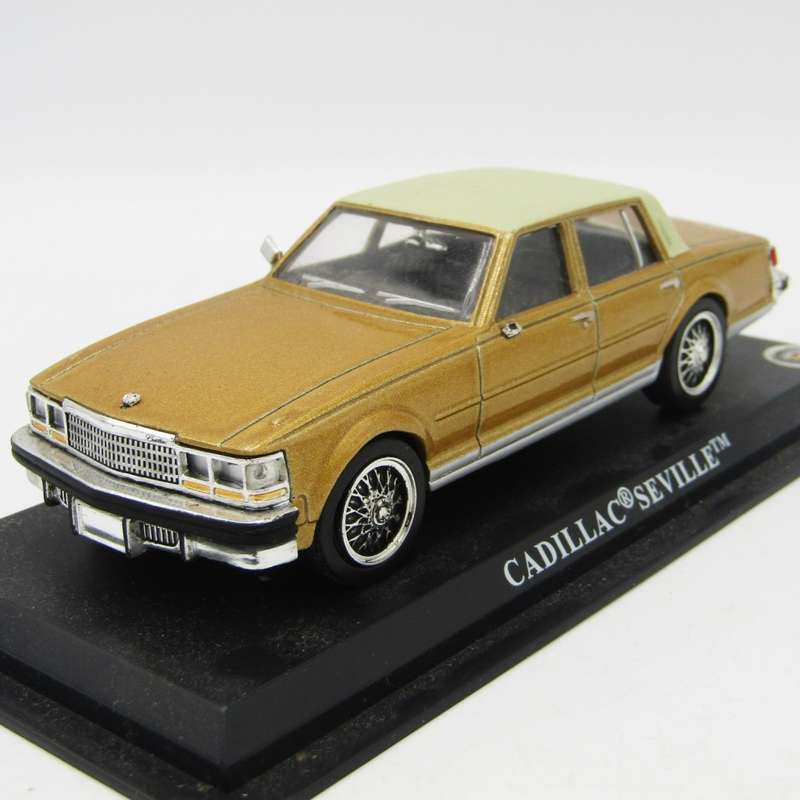 Del Prado 1978 Cadillac seville die-cast model car - scale 1/43 - mirror missing