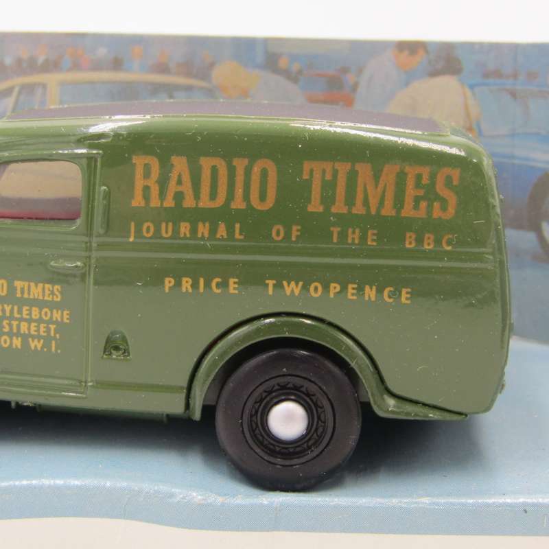 Matchbox Dinky 1950 Ford E83W 10 CWT van die-cast model car in box
