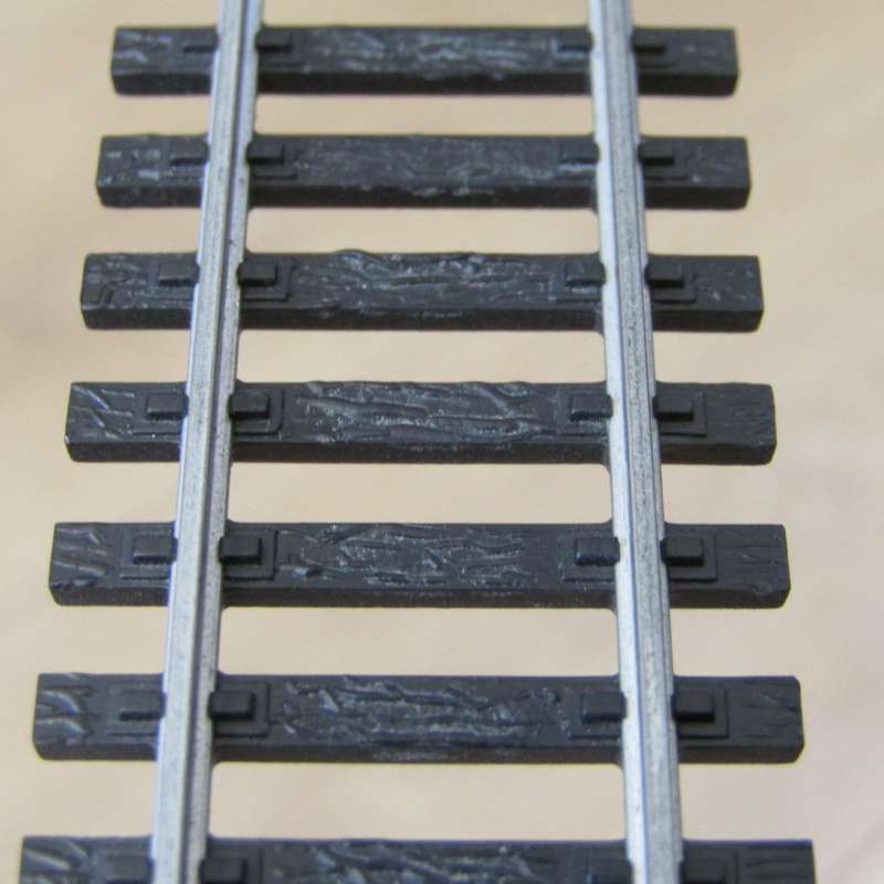 Lot of 20 HO - scale railway tracks - 10 is flexi tracks - including 2 small extensions