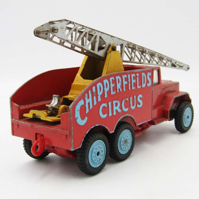 Corgi Toys Chipperfield circus International 6x6 Crane truck - crane mechanism broken