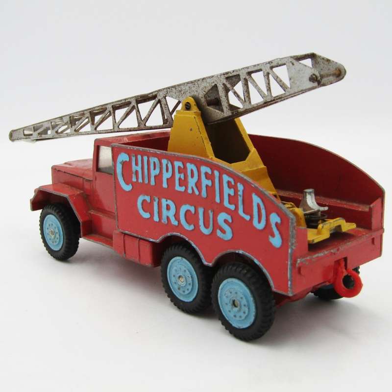 Corgi Toys Chipperfield circus International 6x6 Crane truck - crane mechanism broken
