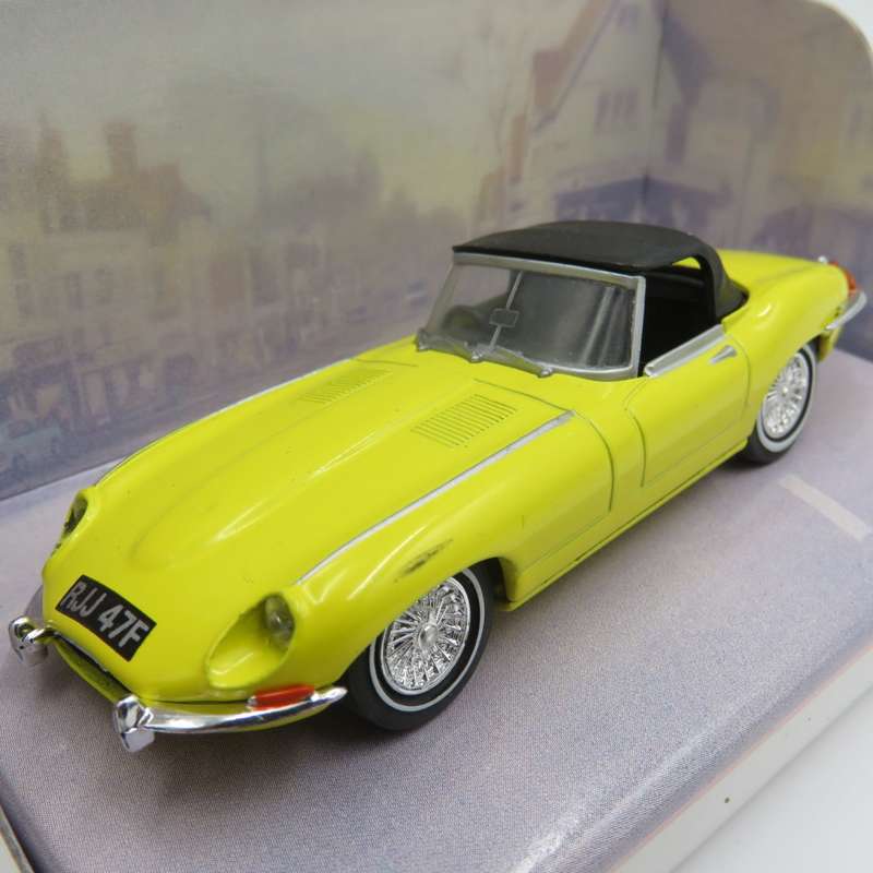 Matchbox Dinky 1967 Jaguar E type MK 1½ die-cast model car in box