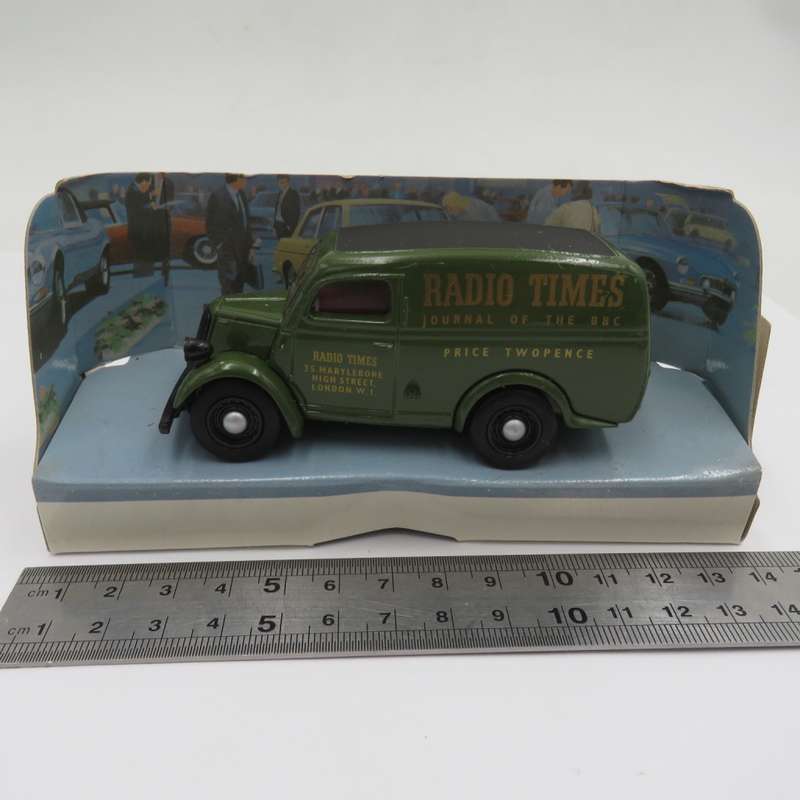Matchbox Dinky 1950 Ford E83W 10 CWT Van die-cast model car in box