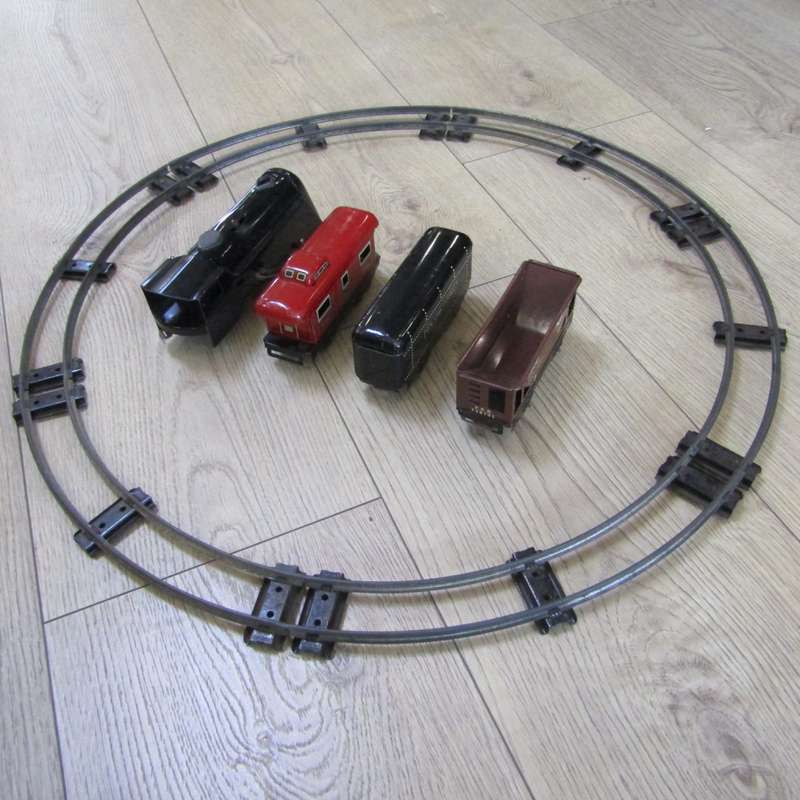 Vintage Marx Mechanical train set with tracks - O-gauge