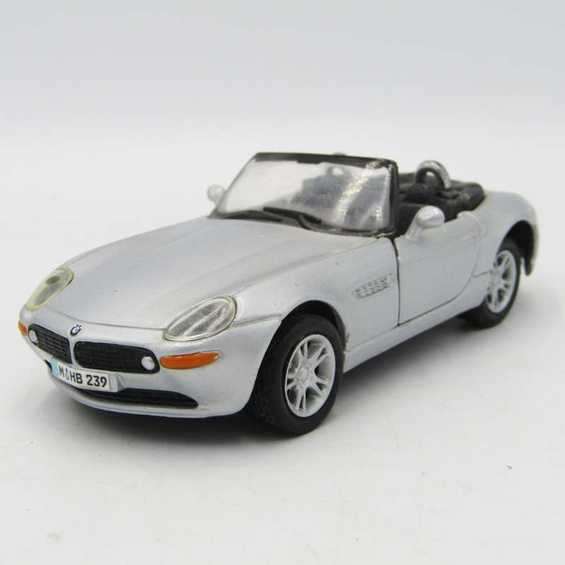 Maisto BMW Z8 die-cast model car - scale 1/38