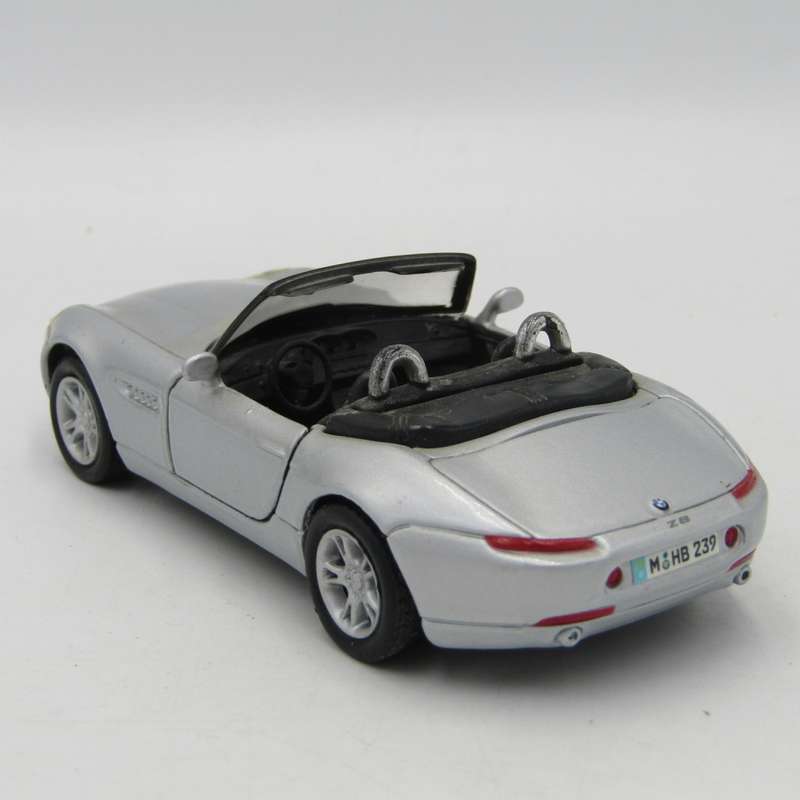Maisto BMW Z8 die-cast model car - scale 1/38