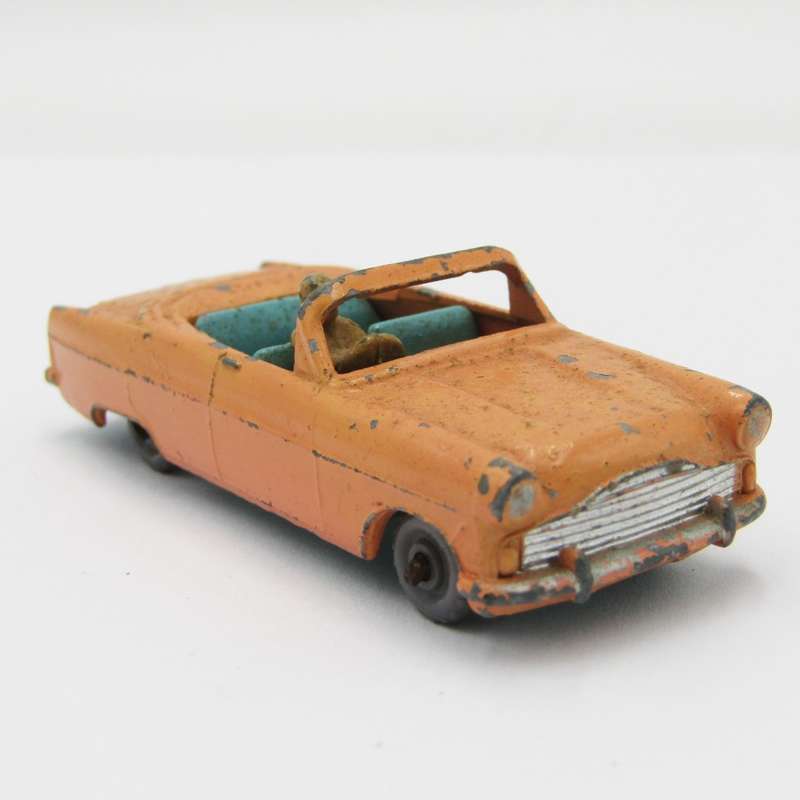 Matchbox Moko Lesney #39 Ford Zodiac Convertible die-cast toy car