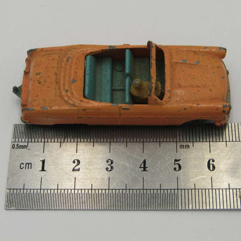 Matchbox Moko Lesney #39 Ford Zodiac Convertible die-cast toy car
